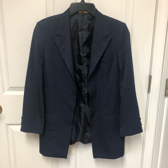 LAST CHANCE! YOUNG KINGS By Steve Harvey Pinstripe Suit Jacket/Coat - Picture 2 of 16